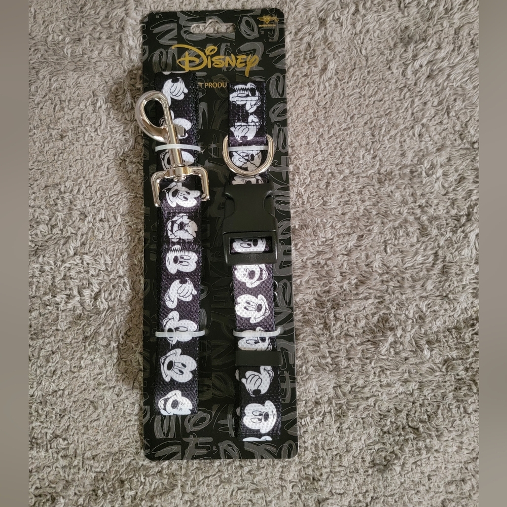Disney Pet Dog Collar(16in-26)/Leash (5ft)(Mickey Mouse) Large Breed